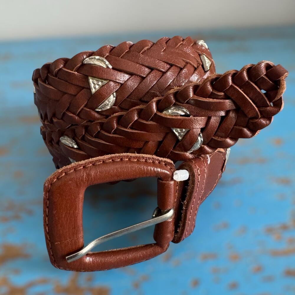Vintage MONTGOMERY WARD Brown Leather Braided Belt with Conchos Womens Small
